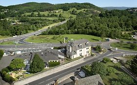 Hotel-Restaurant Le Calice Du Gevaudan - A75
